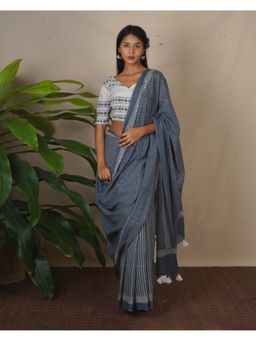Chidiyaa - Bms Strom Kiss Grey Printed Saree with Unstitched Blouse