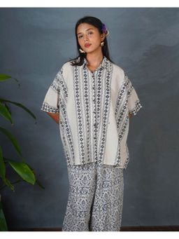 Chidiyaa - Pearl Horizon Off White Block Printed Shirt