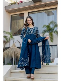 Gahan - Women Teal Blue Embroidered Anarkali Kurta and Pant with Dupatta