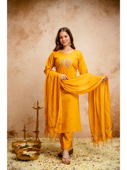 Gahan - Women Embroidered Kurta and Pant with Dupatta - Yellow