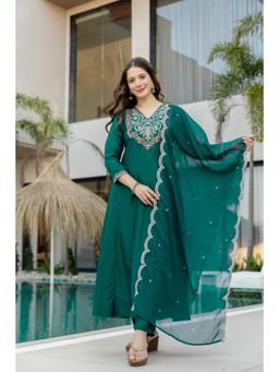 Gahan - Women Emerald Green Embroidered Anarkali Kurta and Pant with Dupatta