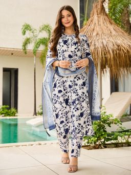 Gahan - Women White & Blue Floral Printed Kurta and Pant with Dupatta