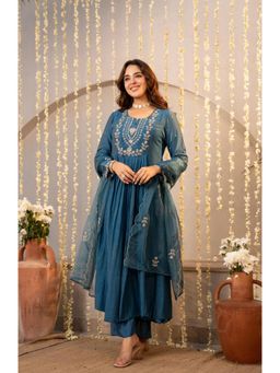 Gahan - Women Teal Blue Embroidered Anarkali Kurta and Pant with Dupatta