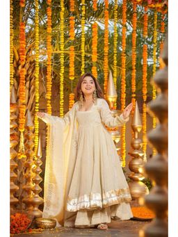 Gahan - Women Embellished Anarkali Kurta and Palazzo with Dupatta - Cream