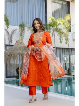 Gahan - Women Embroidered Straight Kurta and Pant with Dupatta - Orange