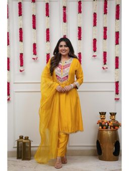 Gahan - Women Embroidered Kurta and Pant with Dupatta - Yellow