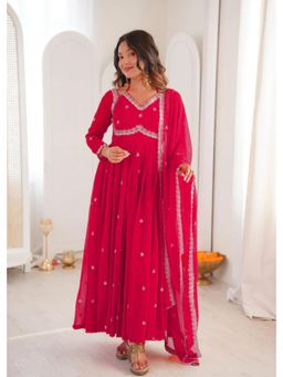 Gahan - Women Embroidered Anarkali Kurta and Pant with Dupatta - Red