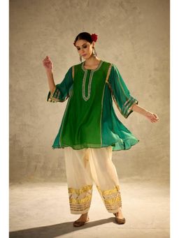Gahan - Women Stylish Kurta with Pant - Green