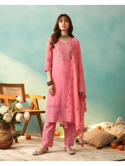 Gahan - Pink Georgette Zari Schiffli Embroidered Kurta with Pant and Dupatta