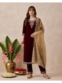 Gahan - Maroon Velvet Zari Sequence Embroidered Kurta with Pant and Dupatta