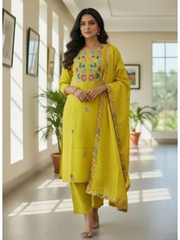 Gahan - Embroidered Roman Silk Kurta and Pant with Chinon Dupatta - Yellow