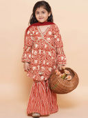 Maroon color option, Sold out, Currently selected