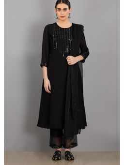 Asaga - Women Black Bisma Kurta with Pant and Dupatta