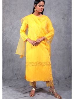 Asaga - Women Mustard Nargis Kurta with Pant and Dupatta