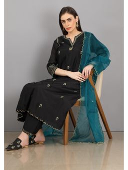 Asaga - Women Black Nayan Kurta with Pant and Dupatta