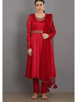 Asaga - Women Red Haniya Kurta with Churidar,Belt and Dupatta