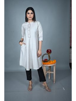 EARTHWEAR - Hand Embroidered Silk Slub A-Line Ivory Kurta with Pant