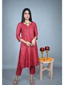 Red color option, Sold out, Currently selected