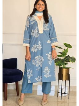 Pink Tree - Women Blue Floral Lace Kurta with Pant and Dupatta