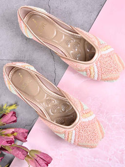 Jove - Women Pink Embellished Mojaris