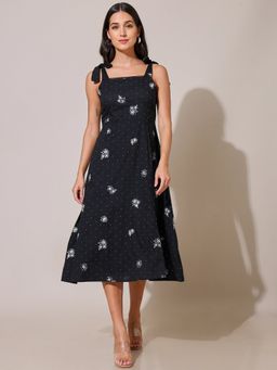 SAAKI - With Love Black Flared Dress