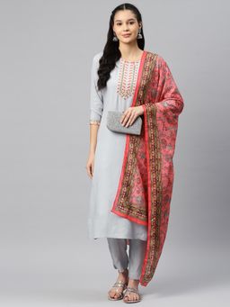 Vbuyz - Womens Grey Rayon Embellished Kurta With Pant & Dupatta (Set of 3)