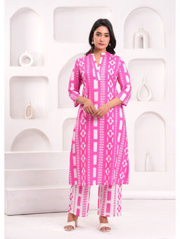 Autumnlane - Pink Printed Kurta and Pant (Set of 2)