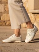 White color option, Currently selected