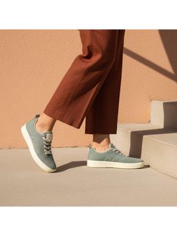 BAGATT - Green Round Toe Low Top Pair Of Sneakers