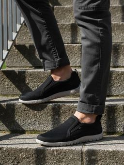 Bugatti - Bermudas Black Synthetic Mens Casual Slip On Sneakers