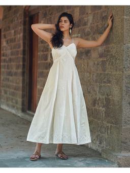 Chidiyaa - Safed Buttercup Fade White Block Printed Dress
