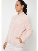 Pink color option