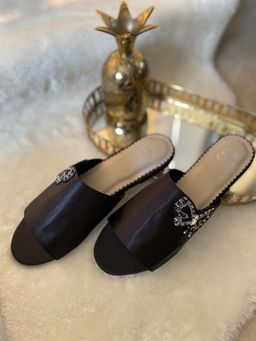 Modanta - Black Butterfly Flats