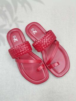 The Madras Trunk - Atlas Sandals In Maroon