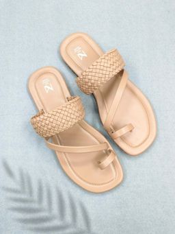 The Madras Trunk - Atlas Sandals In Tan