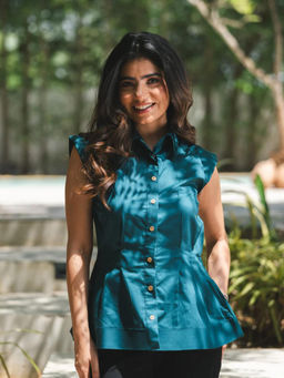 Sugnaa - Teal Cotton Satin Clinched Waist Top