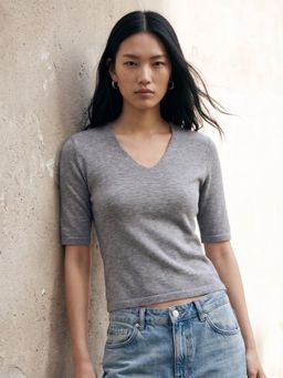 Outzidr - Grey V-Neck Fitted Top