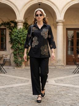 ZUMMER - Black Embroidered Shirt with Pant