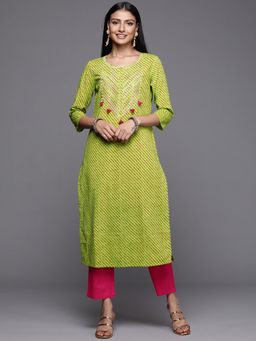 Varanga - Green Round Neck Kurta with Trouser (Set of 2)