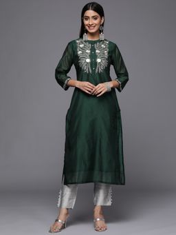 Varanga - Green Mandarin Neck Kurta with Trouser (Set of 2)
