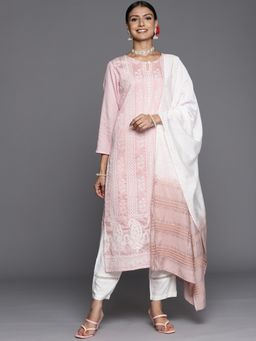 Varanga - Peach Keyhole Neck Kurta with Trouser and Dupatta (Set of 3)