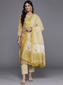 Varanga - Green Round Neck Kurta with Trouser and Dupatta (Set of 3)