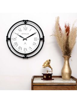 ARTYPILLAR - 18In Iron Pipe Frame and 14In Roman Number Dome Glass Dial Wall Clock