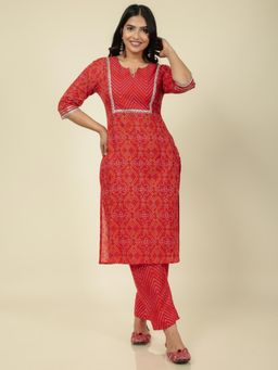 ARAMYA - Women Red Soft Cotton Straight Bandhani Print Kurta with Pant
