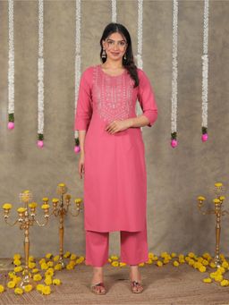 ARAMYA - Women Pink Soft Cotton Straight Solid Kurta with Pant