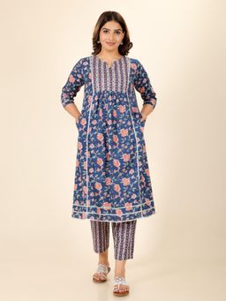ARAMYA - Women Blue Soft Cotton Panelled Floral Print Kurta with Pant
