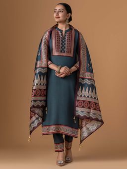 Women Plus - Teal Viscose Rayon Kurta With Pant & Dupatta