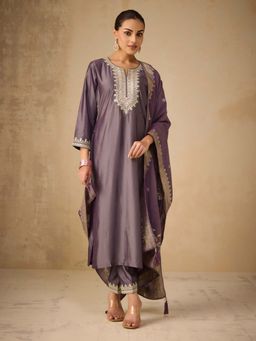 Women Plus - Purple Embroidered Viscose Silk Kurta With Pant & Dupatta