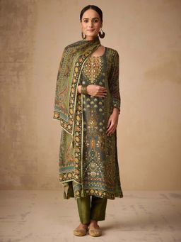 Women Plus - Digitally Floral Print Pure Natural Crepe Kurta With Pant & Dupatta