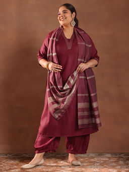 Extra love by Libas - Maroon Solid Cotton Blend Straight Kurta Sets for Women